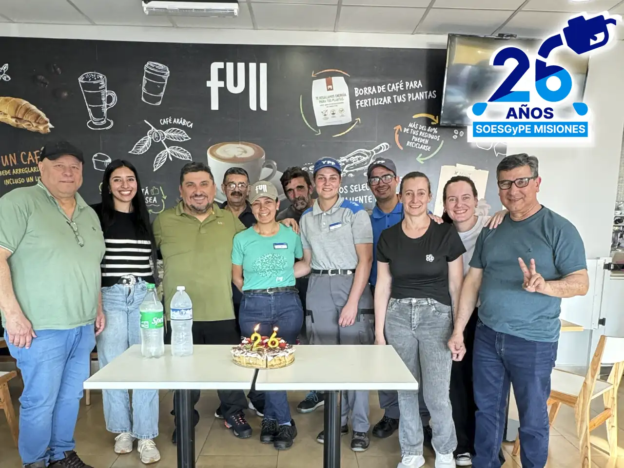 Entrega de presentes por el Día del Niño del SOESGyPE Misiones en la estación YPF Petrovalle de Comandante Andresito